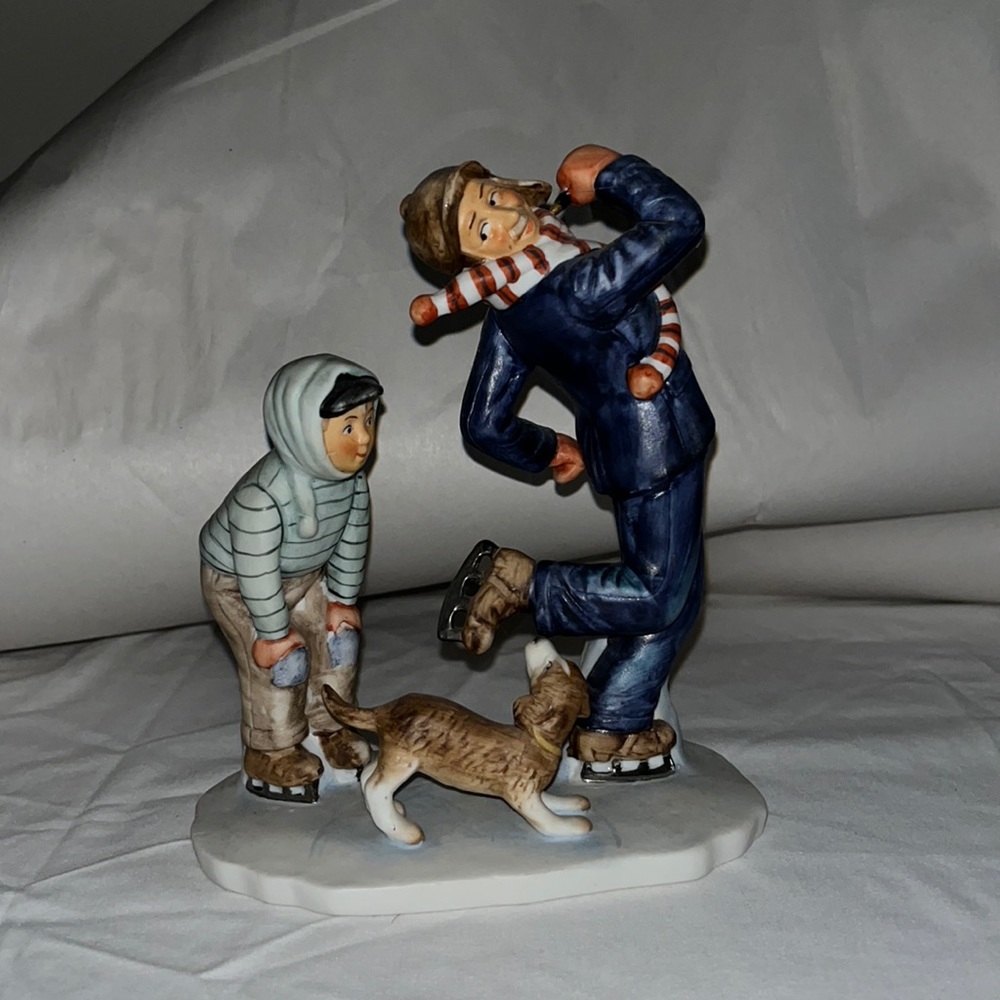 Norman Rockwell “Gay Blade” Porcelain figurine by Gorham.
